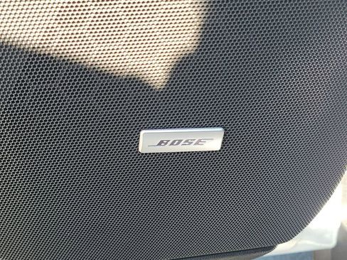 Used 2025 Cadillac XT5 Luxury image 22