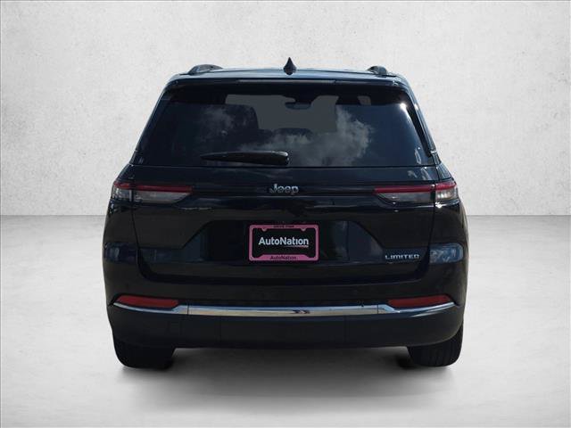 Used 2023 Jeep Grand Cherokee Limited RWD image 7