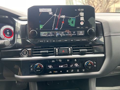 Used 2024 Nissan Pathfinder Platinum w/ Lighting Package (N93) image 20