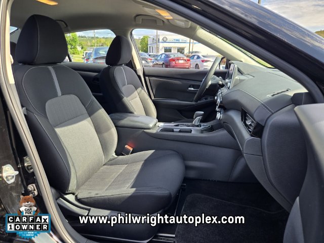 Used 2025 Nissan Sentra SV FWD image 20