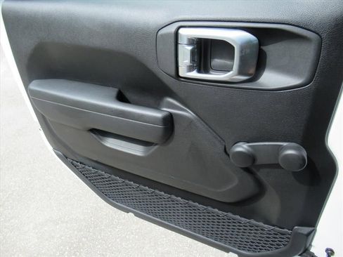 Certified 2023 Jeep Wrangler Sport image 26