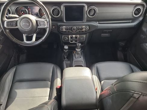 Used 2020 Jeep Wrangler Unlimited Sahara AWD/4WD image 13