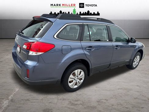 Used 2014 Subaru Outback 2.5i AWD/4WD image 5