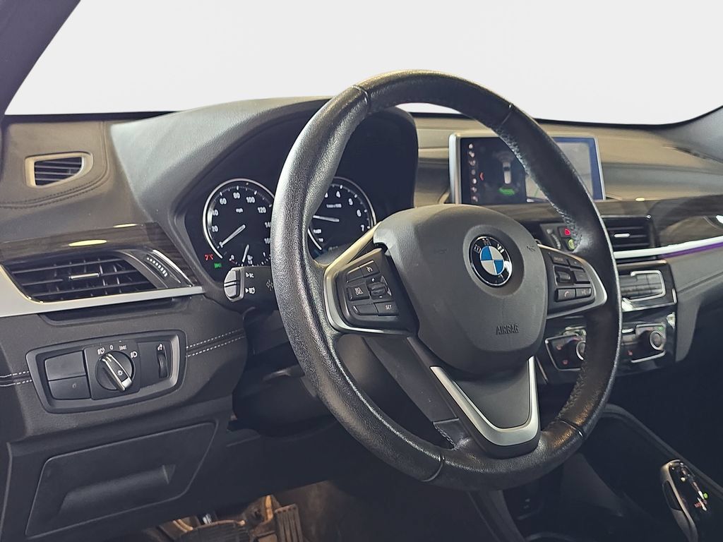 Used 2021 BMW X1 xDrive28i w/ Convenience Package AWD/4WD image 18