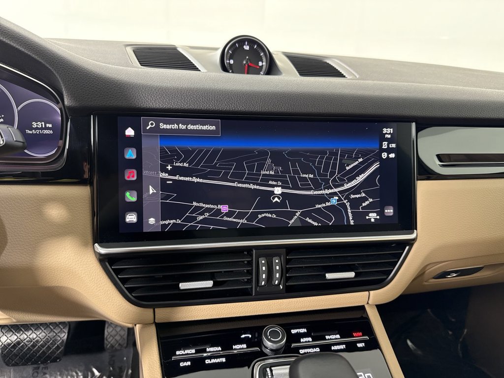 Certified 2023 Porsche Cayenne AWD/4WD image 27