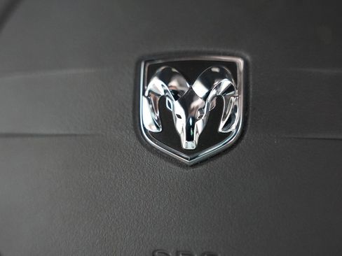 Used 2008 Dodge Challenger SRT8 image 19