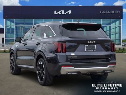 Certified 2025 Kia Sorento EX