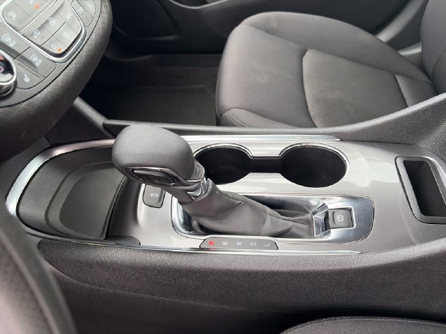 Used 2025 Chevrolet Malibu LT FWD image 23