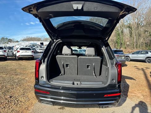 Used 2024 Cadillac XT6 Luxury AWD/4WD image 35