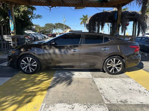 Used 2016 Nissan Maxima 3.5 SV image 10