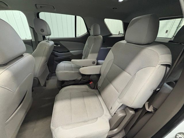 Used 2019 Chevrolet Traverse LT FWD image 12