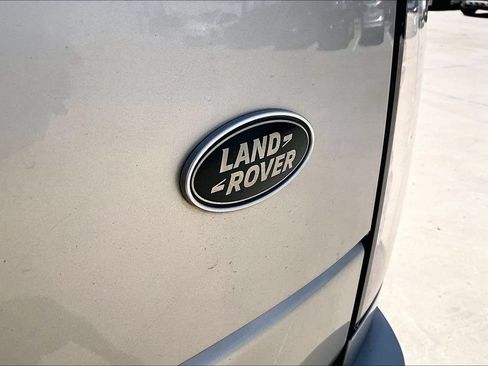 Used 2016 Land Rover Range Rover Long Wheelbase Supercharged AWD/4WD image 37