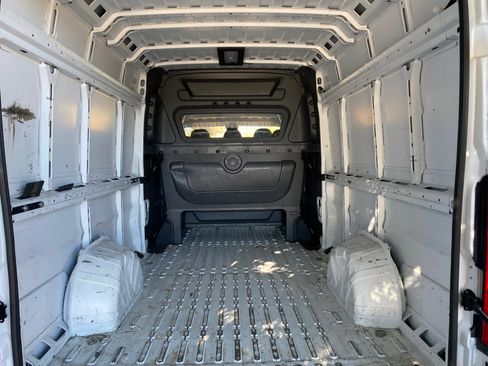 Used 2020 RAM ProMaster 3500 image 9