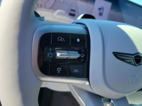 New 2026 Genesis GV70 2.5T Advanced image 21