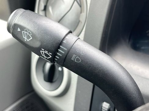 Used 2011 Ford E-350 and Econoline 350 XLT image 19