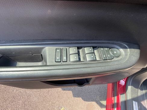 Used 2012 GMC Acadia Denali AWD/4WD image 27