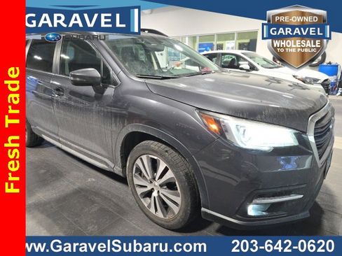 Used 2019 Subaru Ascent Limited image 1