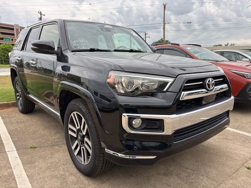Used 2020 Toyota 4Runner Limited AWD/4WD image 1