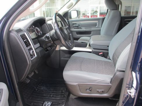 Used 2018 RAM 1500 Big Horn AWD/4WD image 4