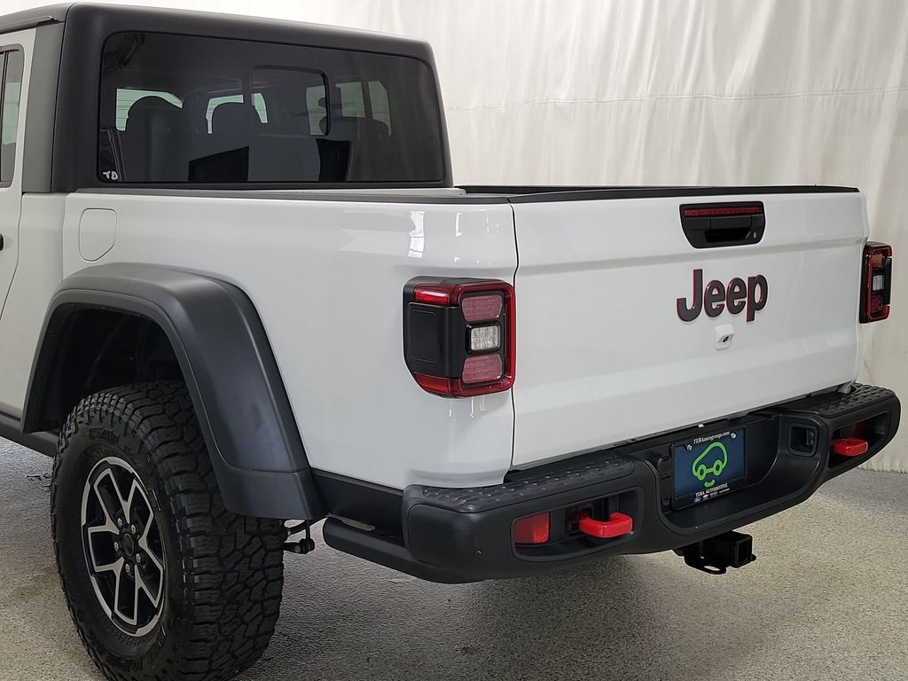 Used 2026 Jeep Gladiator Rubicon AWD/4WD image 7