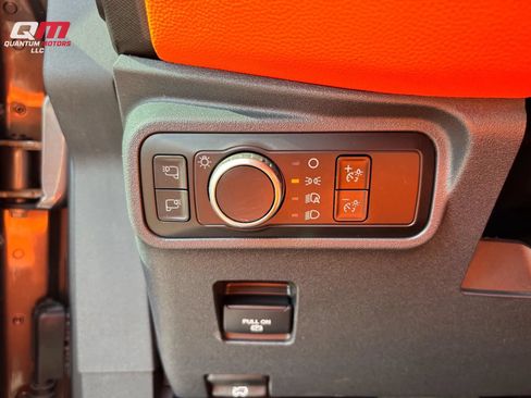 Used 2023 Ford Bronco Wildtrak AWD/4WD image 16