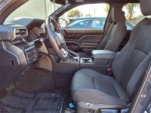 Used 2025 Toyota 4Runner SR5 image 9