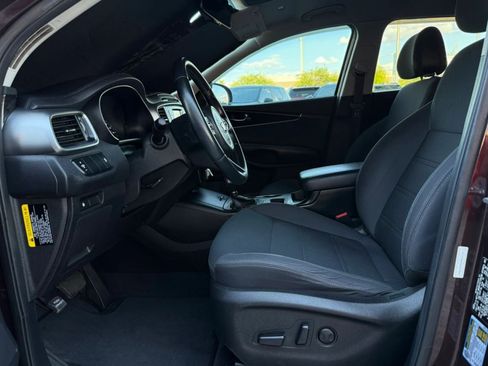 Used 2016 Kia Sorento FWD w/ LX Convenience Package image 39