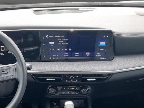 New 2026 Nissan Kicks SV w/ SV Premium Package FWD image 6