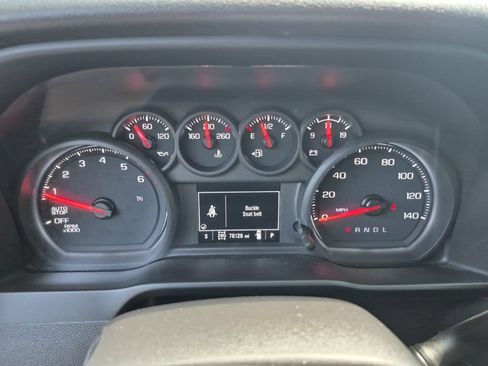 Used 2023 Chevrolet Silverado 1500 Custom AWD/4WD image 18