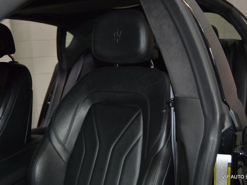 Used 2014 Maserati Quattroporte GTS RWD image 15