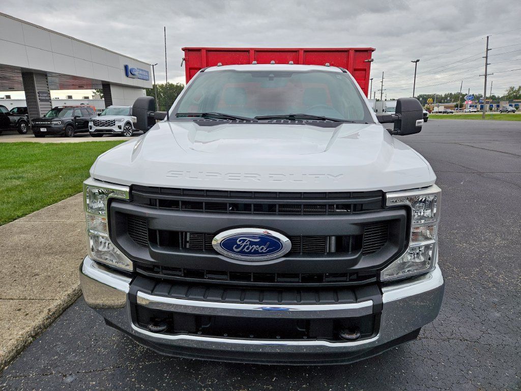 Used 2022 Ford F350 XL w/ Power Equipment Group RWD image 3