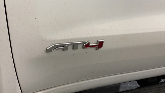 Used 2022 GMC Sierra 1500 AT4 w/ AT4 Preferred Package AWD/4WD image 45
