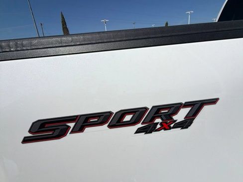 Used 2024 Ford F250 Lariat w/ Lariat Ultimate Package AWD/4WD image 10