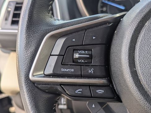 Used 2022 Subaru Ascent Limited w/ Technology Package image 19