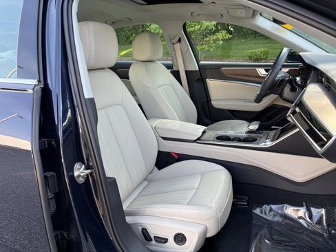 Used 2025 Audi A6 Premium Plus image 28