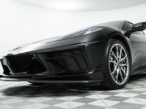 Used 2025 Chevrolet Corvette Stingray Preferred Cpe w/ Z51 Performance Package RWD image 43