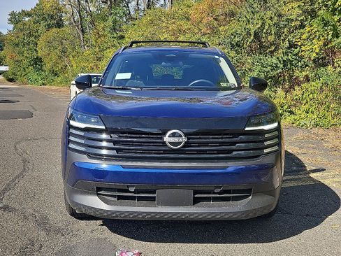 New 2026 Nissan Kicks SV w/ SV Premium Package image 2