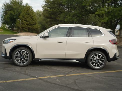 New 2026 BMW X1 xDrive28i w/ Convenience Package AWD/4WD image 2