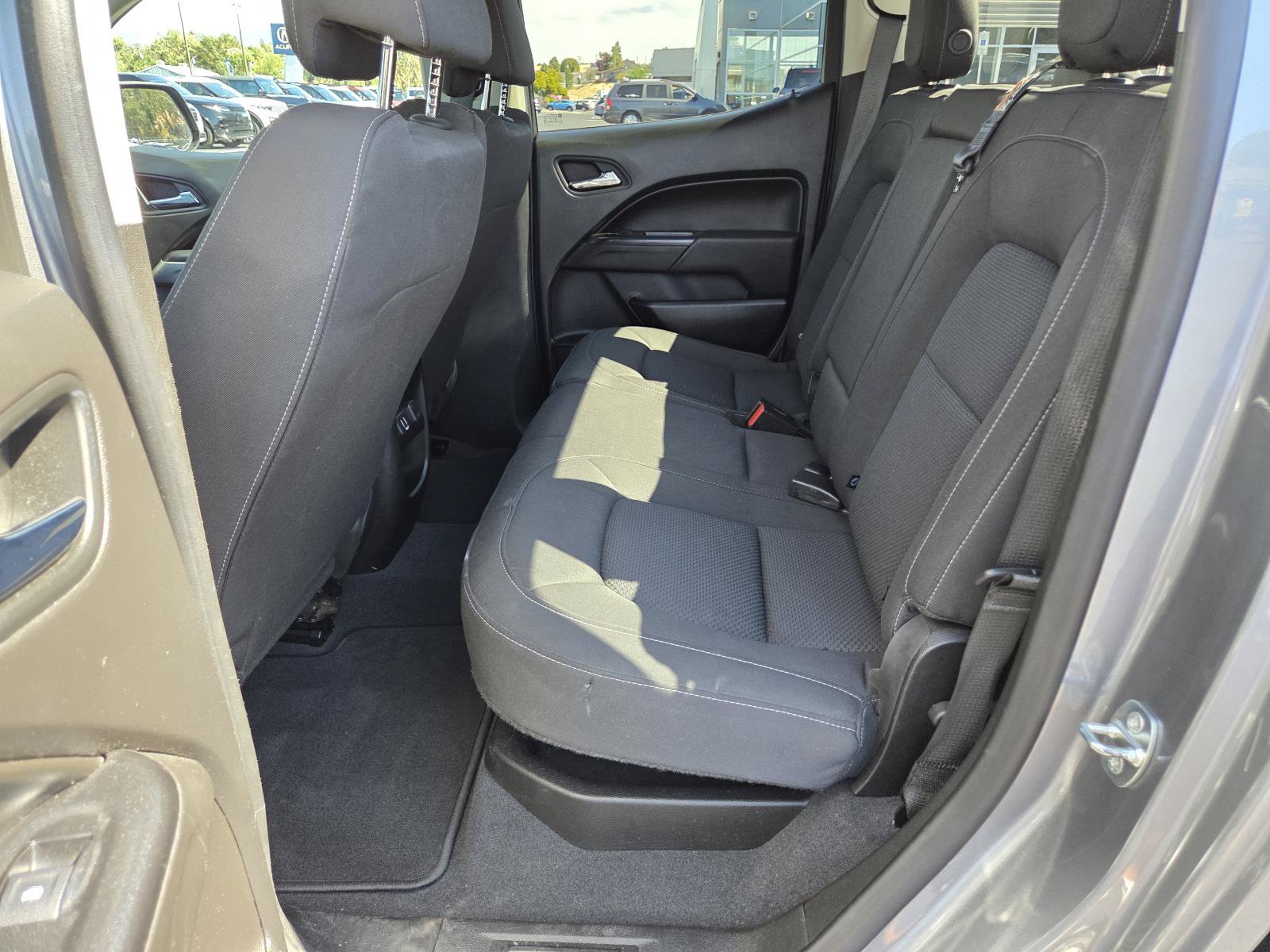 Used 2021 Chevrolet Colorado LT AWD/4WD image 13