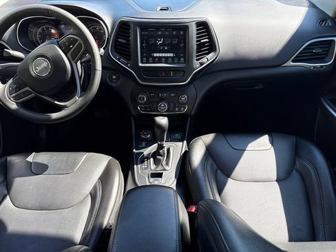 Used 2022 Jeep Cherokee Latitude Lux w/ Sun & Sound Group AWD/4WD image 22
