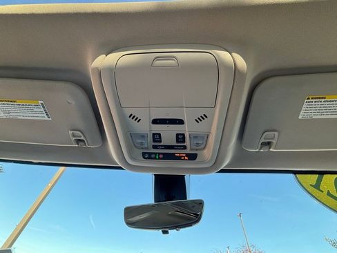 Used 2021 GMC Acadia Denali w/ Denali Ultimate Package image 42