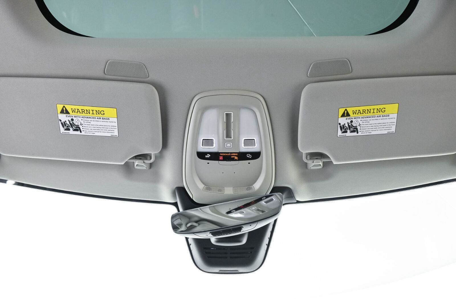 Certified 2024 Volvo XC90 B5 Plus AWD/4WD image 17