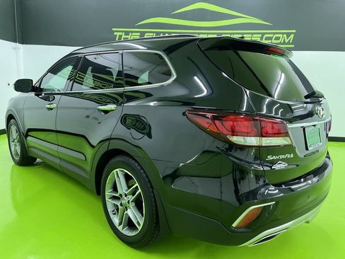Used 2017 Hyundai Santa Fe FWD image 7