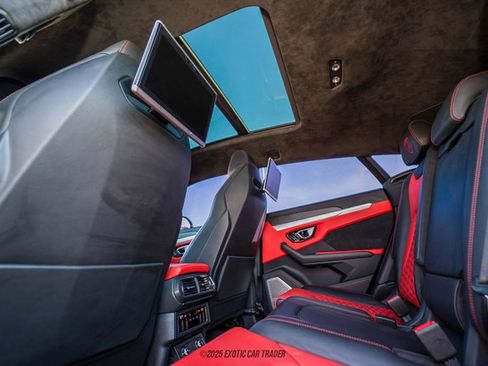 Used 2019 Lamborghini Urus image 62