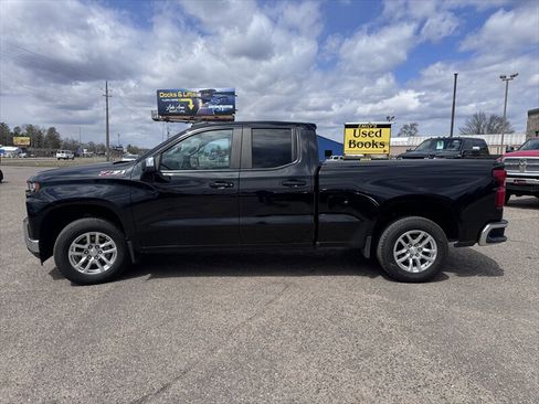 Used 2020 Chevrolet Silverado 1500 LT w/ All-Star Edition AWD/4WD image 5