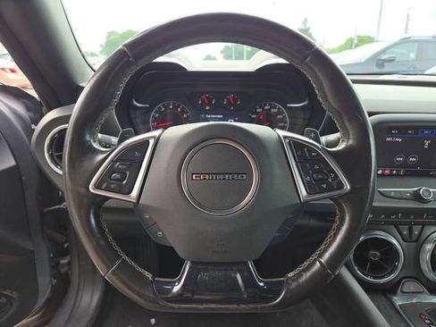 Used 2020 Chevrolet Camaro LT RWD image 21