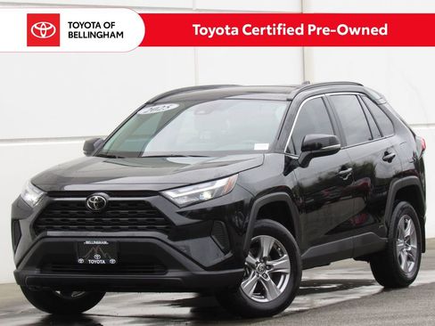 Used 2025 Toyota RAV4 XLE w/ Convenience Package AWD/4WD image 1