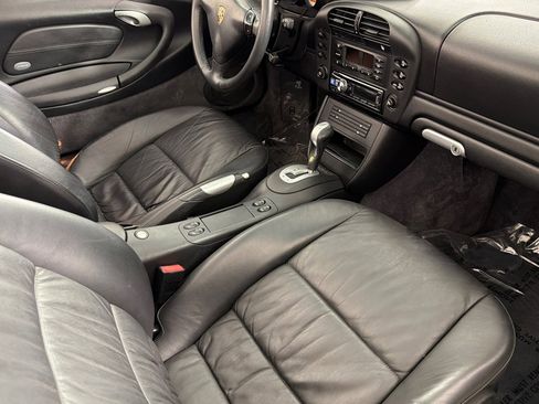 Used 2004 Porsche 911 Carrera RWD image 14