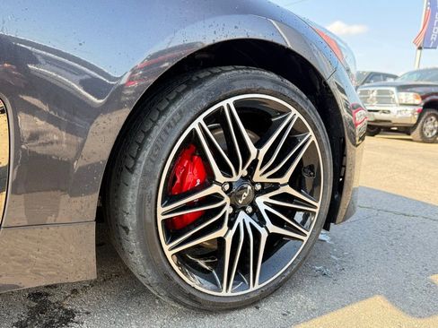 Used 2022 Kia Stinger GT2 image 30