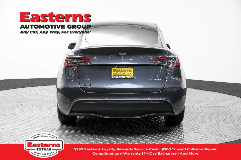 Used 2022 Tesla Model Y Long Range AWD/4WD image 6